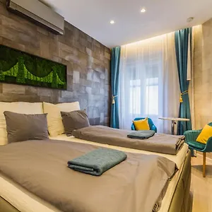 https://chain-bridge-studio-apartment.inbudapesthotels.com